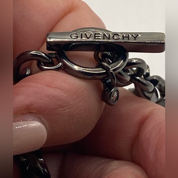 Givenchy Gunmetal Chain Link Bracelet with Swarovski Crystals Gorgeous - Picture 7 of 9
